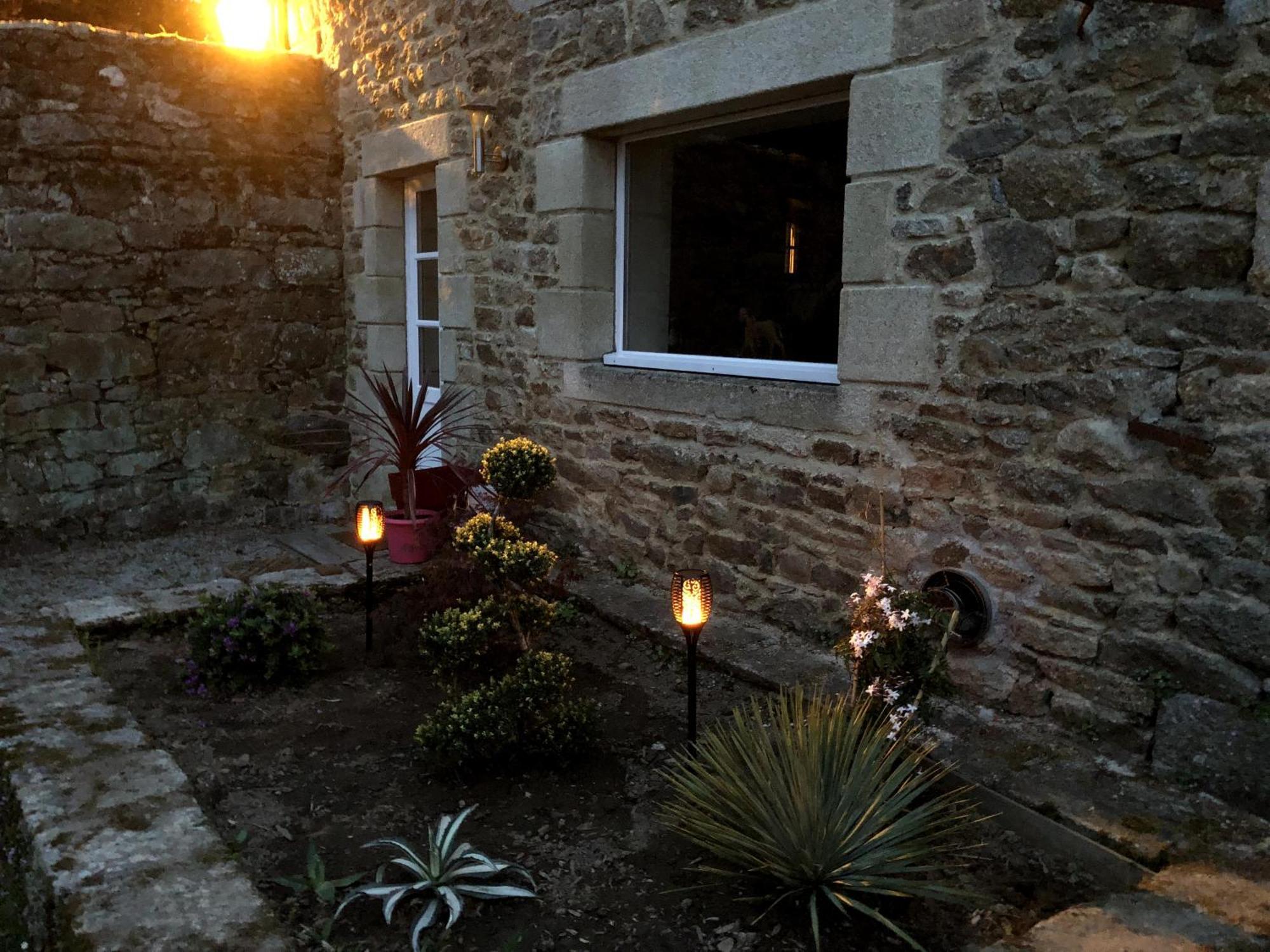 Les Gites De Roz-Maria Quintin Exteriér fotografie